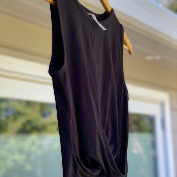 Alo Cover Tank XS - Picture 9 of 16